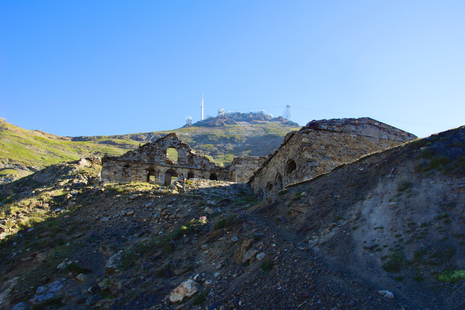 restaurant randonnée pic du midi ruine