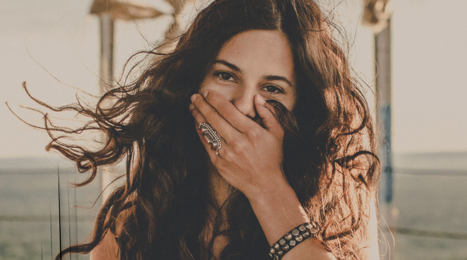 Le son du moment - "DNA" de Anna F.