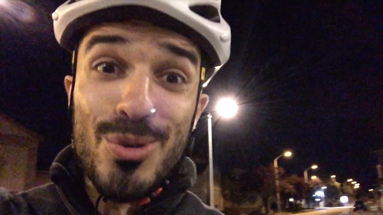 Apple Watch says : "ride"