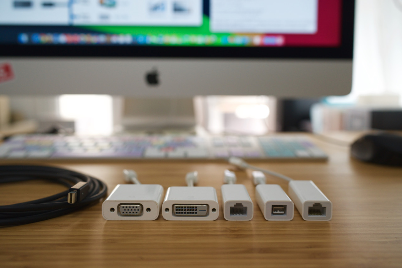 adaptateurs thunderbolt ethernet firewire vga dvi