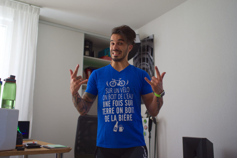 lokan vélo eau bière terre shirt