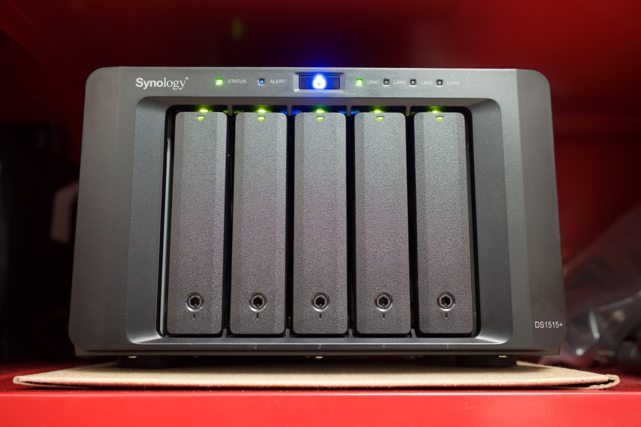 NAS Synology DS1515+