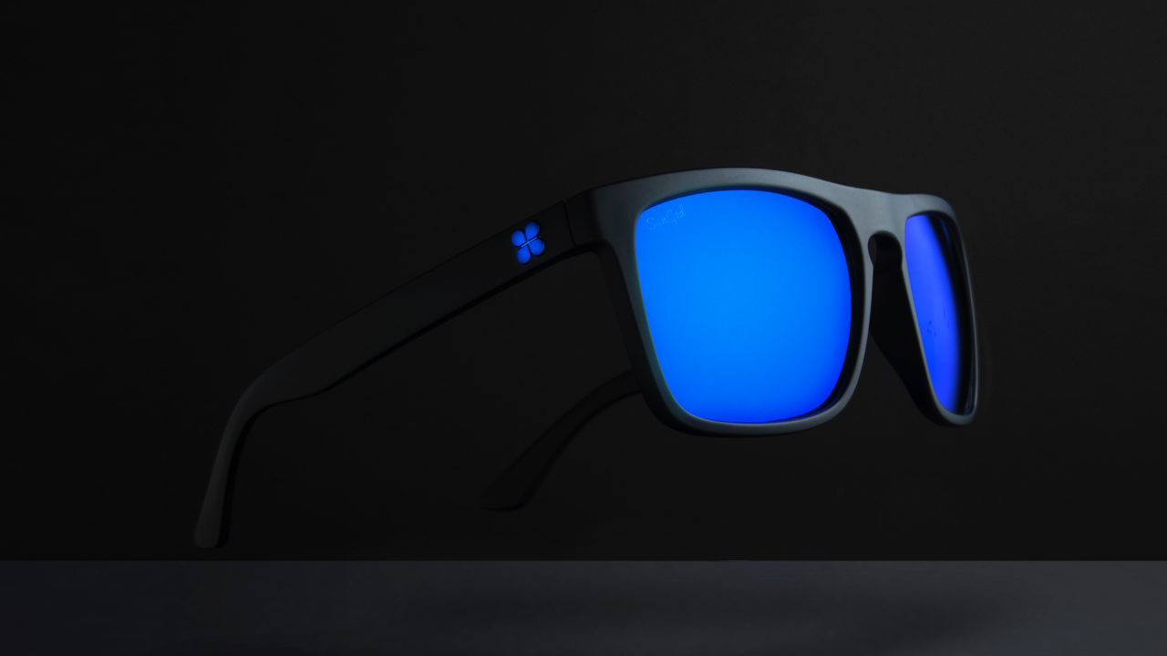 Sortie des lunettes de soleil SunGod Renegades