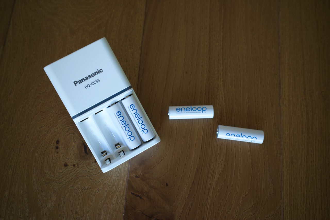 Test du chargeur de piles AA/AAA LR6/LR03 Panasonic BQ-CC55E