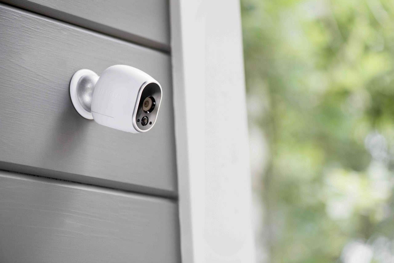 [Bon Plan Amazon] 30% de remise sur les trois caméras de surveillance Netgear Arlo