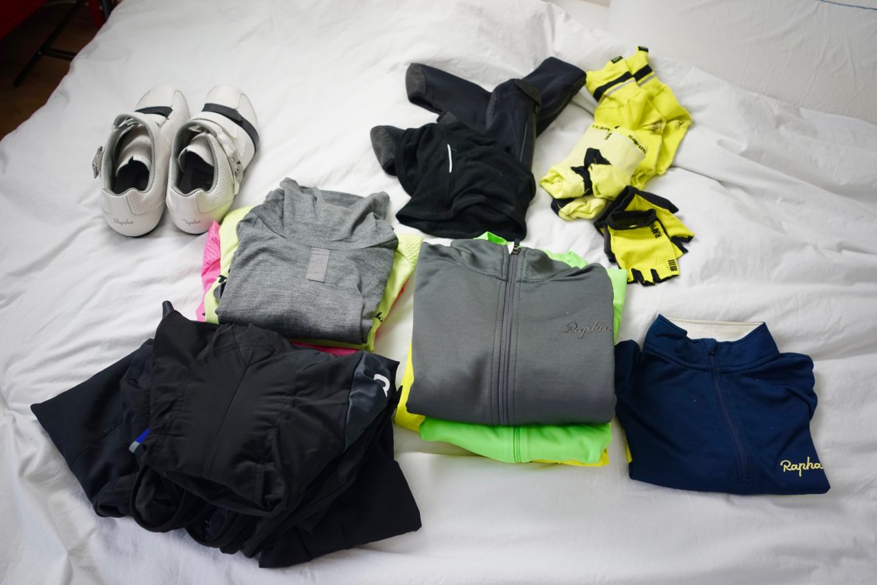 Je vends tout mon textile de vélo Rapha à -50%