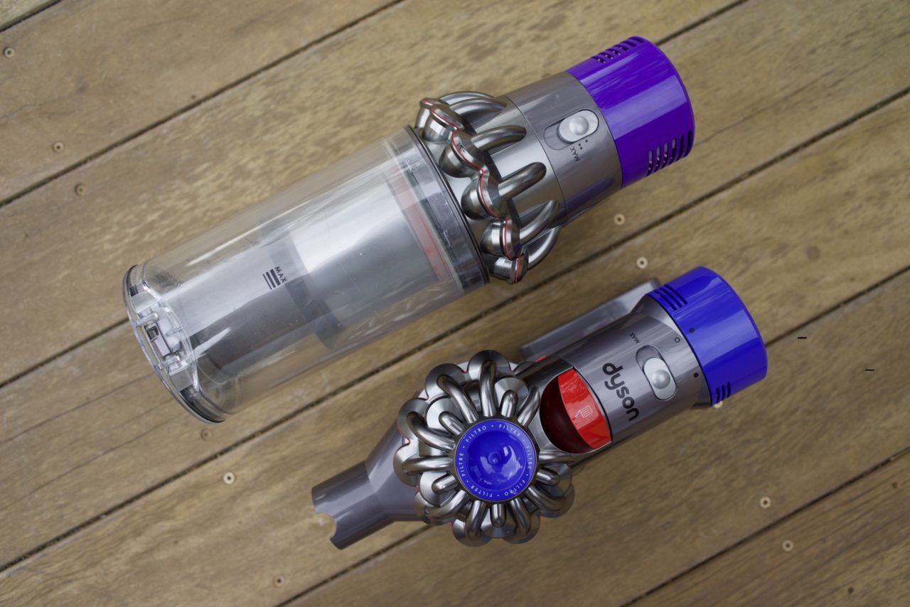 Dyson V10 vs Dyson V8 dessus