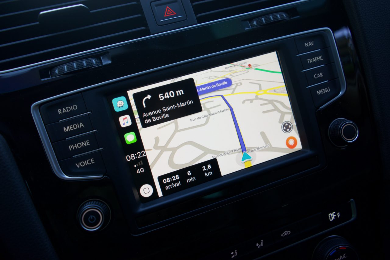 Waze est disponible sur Apple CarPlay !