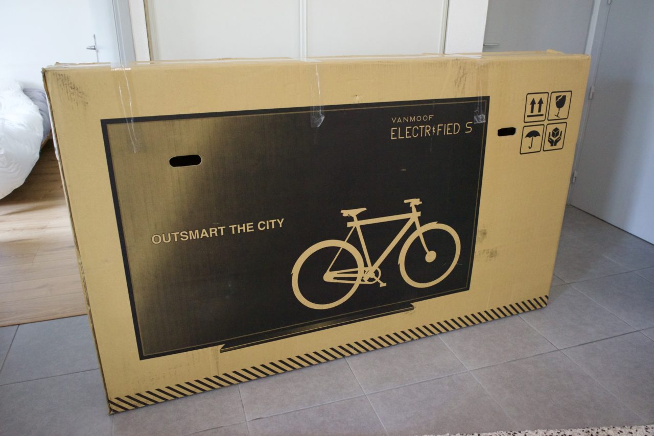 Déballage du vélo électrique VanMoof Electrified S