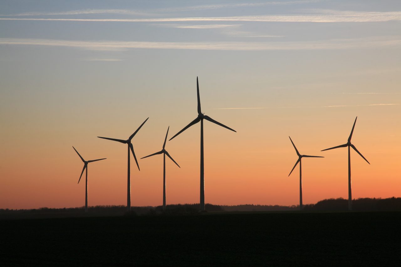 wind turbine eolien ilek