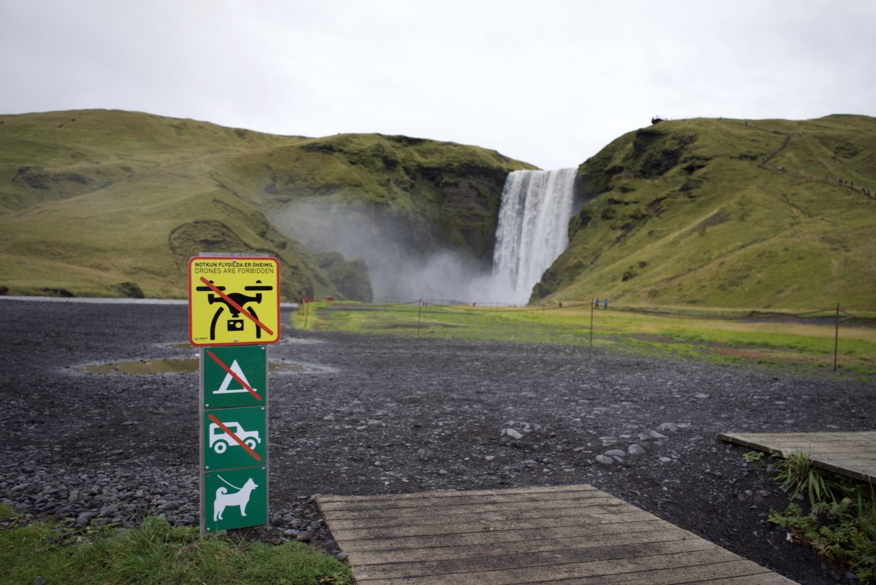 skogafoss drone interdit