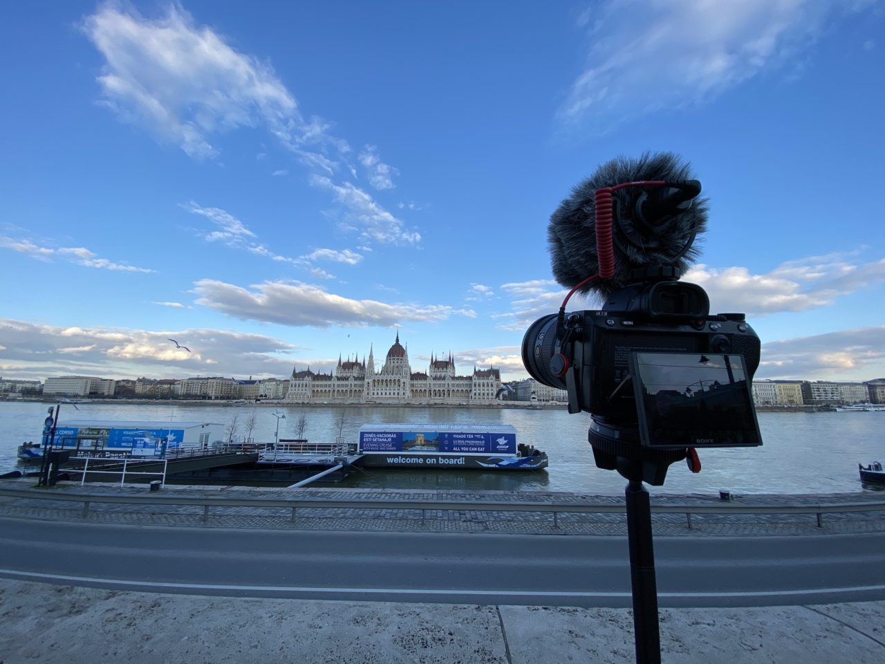 parlement hongrois timelapse