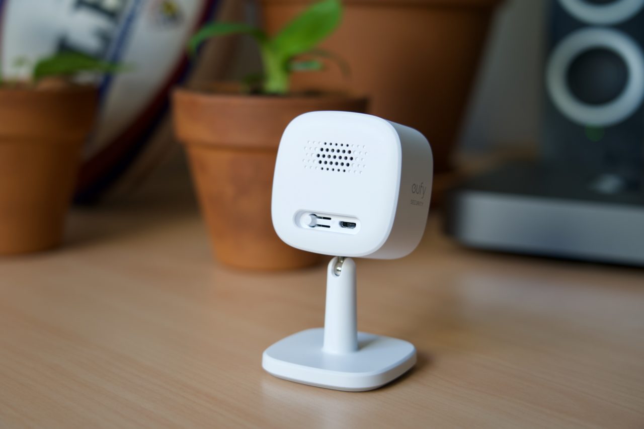 eufy 2K micro USB