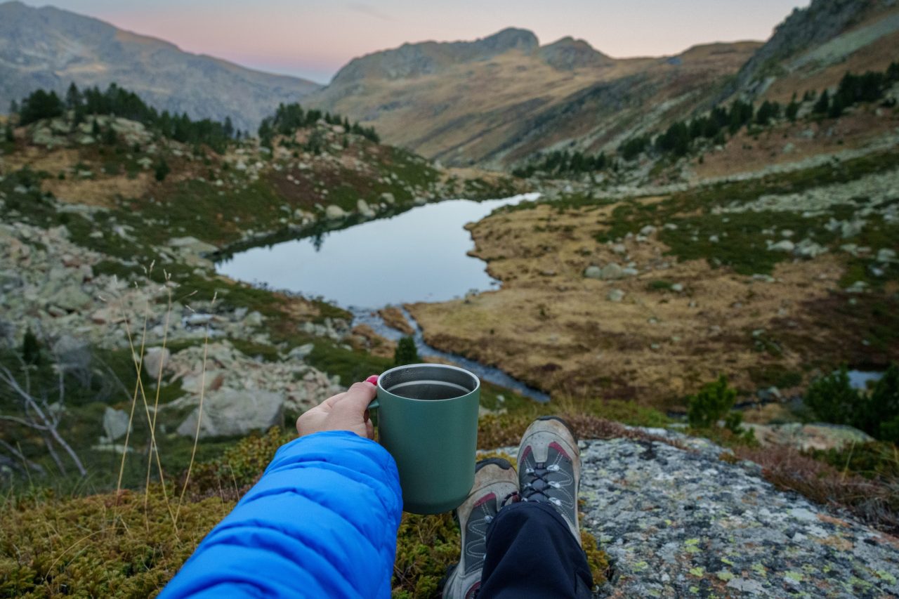 Cafe matinal etang estagnol