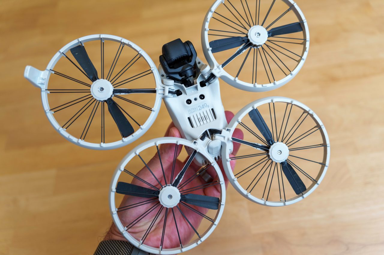 DJI FLIP 249 grammes