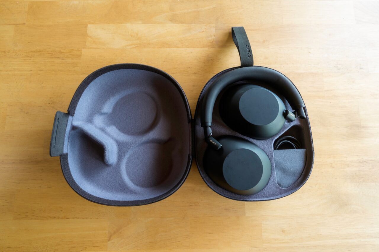 sony WH 1000XM6 se plie