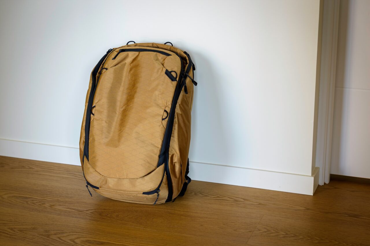 peak design travel backpack