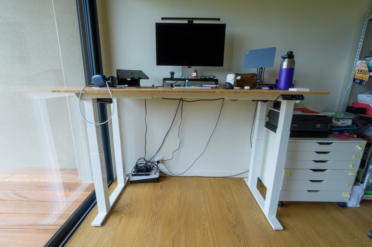 bureau avec onduleur