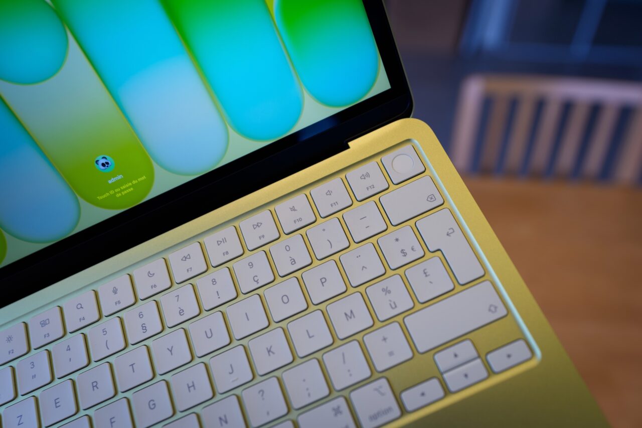 macbook neo touch id