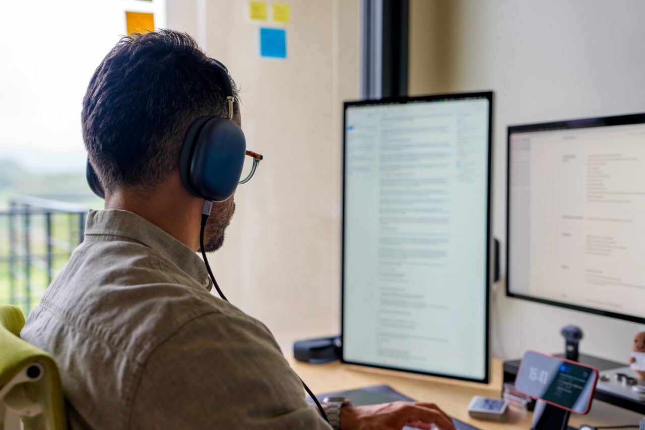 AirPods Max 2 bureau AirPods Max 2 bureau
