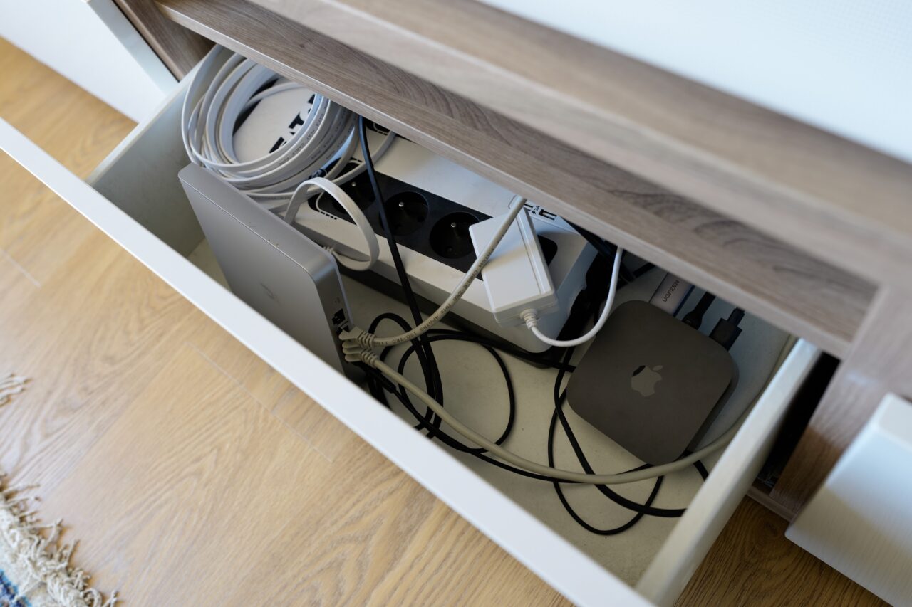 apple tv unifi in wall enterprise