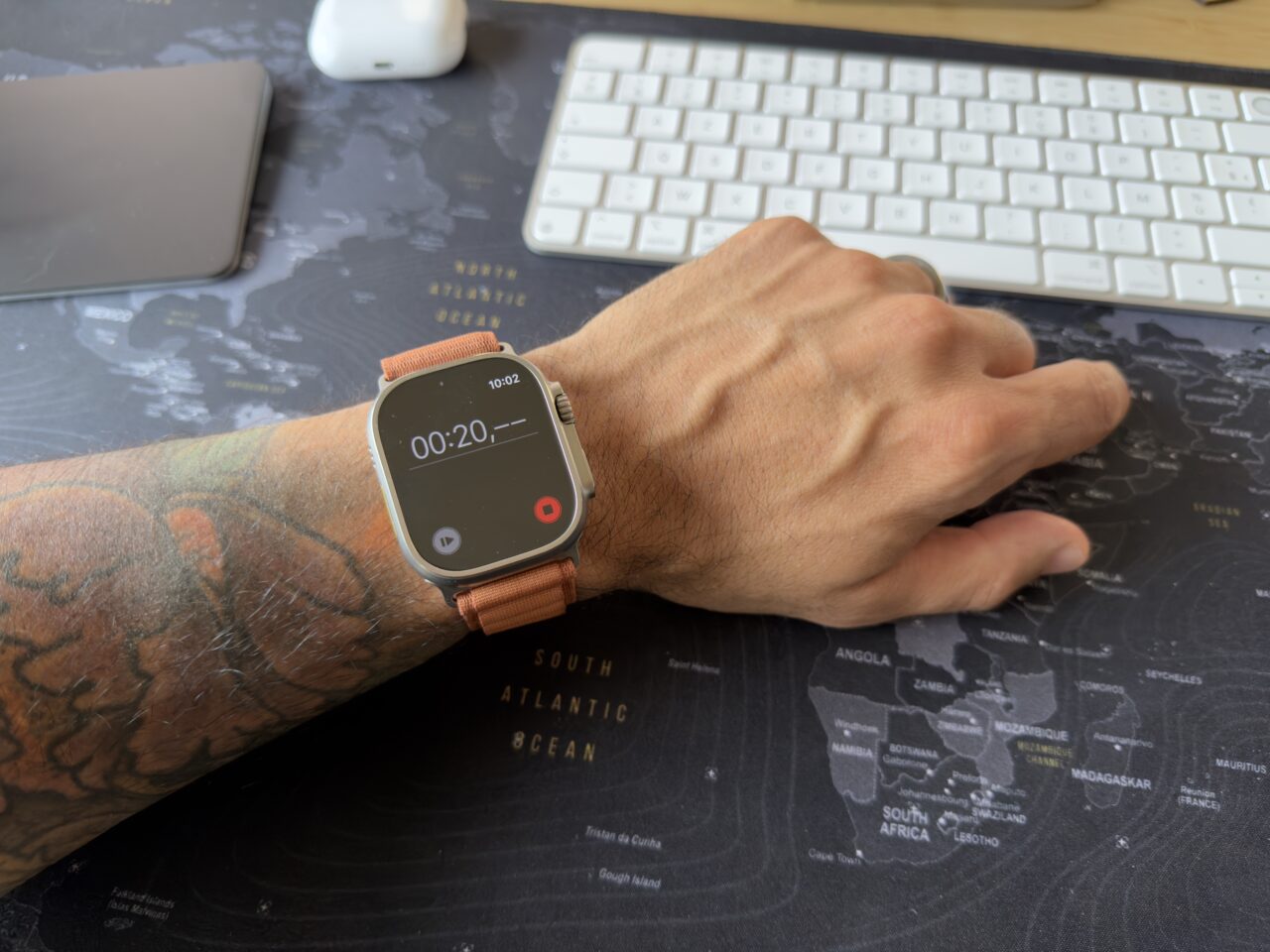 chrono redaction article lokan