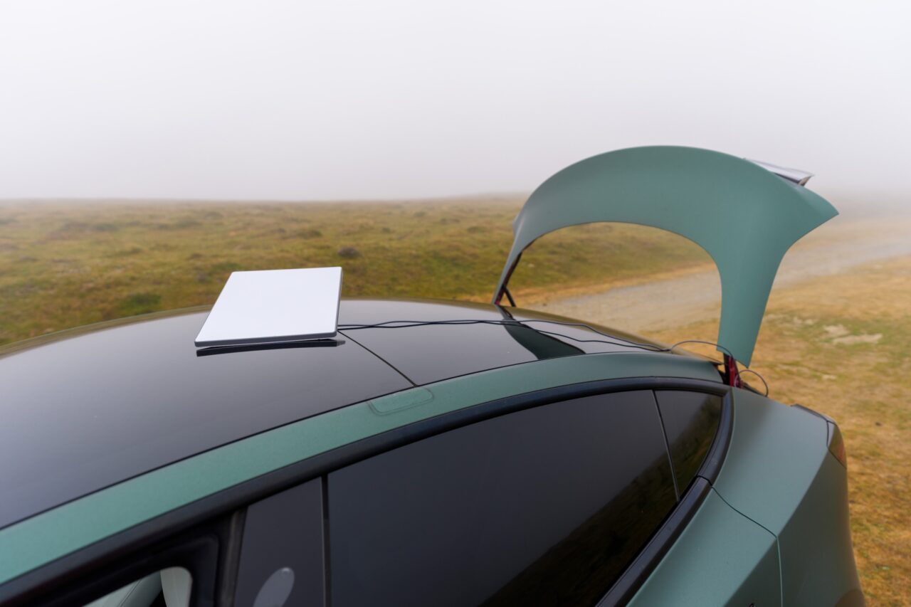 tesla model 3 lokan starlink friday tesla model 3 lokan starlink friday