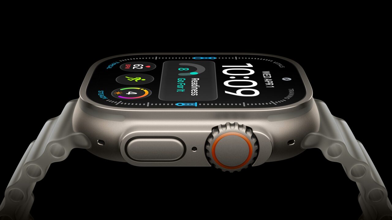 Apple Watch Ultra 4 hero 260909 Apple Watch Ultra 4 hero 260909