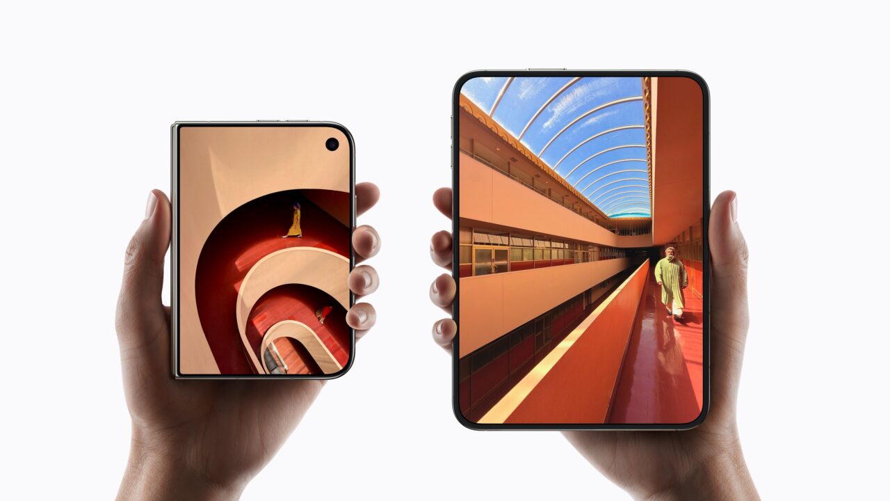 Apple iPhone Duo display sizes 260909 Apple iPhone Duo display sizes 260909
